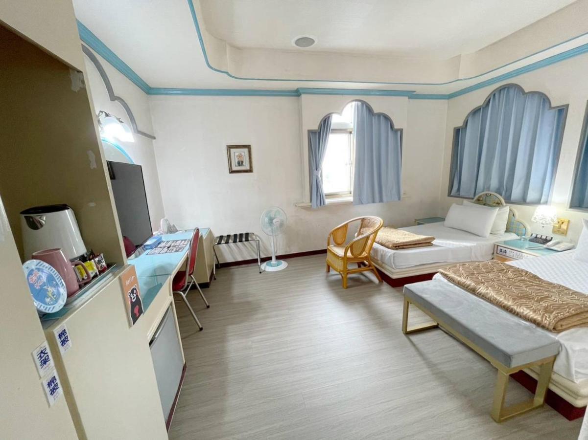 Hua Ku Hotel Tainan Zewnętrze zdjęcie