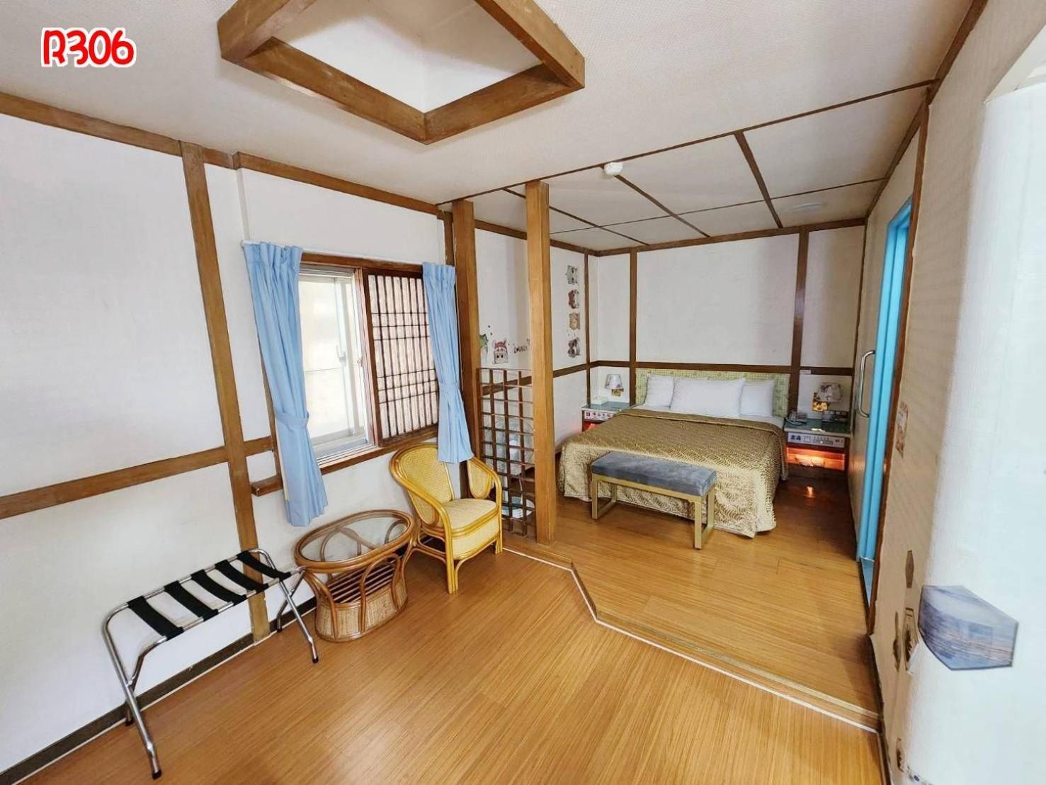 Hua Ku Hotel Tainan Zewnętrze zdjęcie